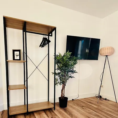  Wohlfuehl-apartment Mareiki*balkon*stellplatz*wifi* Erfurt